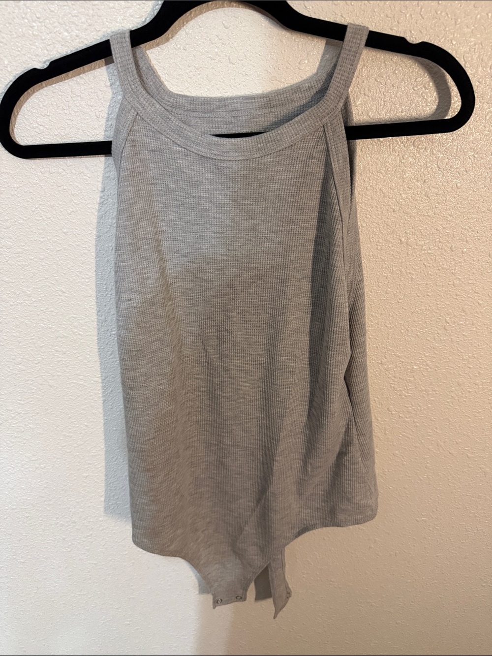 American Eagle Outfitters Ribbed Halter-Style Bodysuit - Light Gray